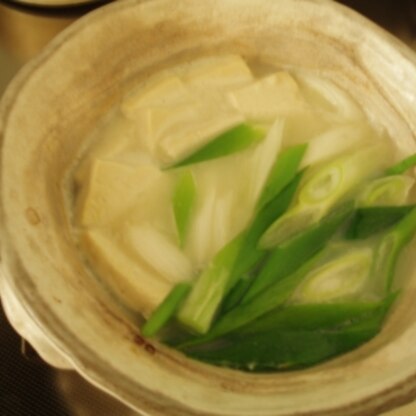 乳白色になったお鍋わくわくしながら作りました♡
トロトロのお豆腐がとっても美味しかったです。
ご馳走さまでした（*^_^*）